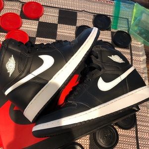 Nike Air Jordan 1 High sz 5.5